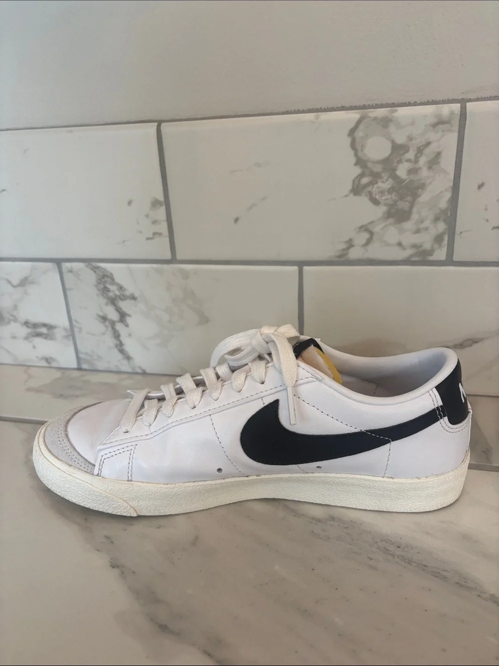 Nike low top